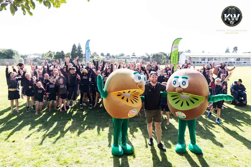 kane williamson charity 690c1a3e8b632